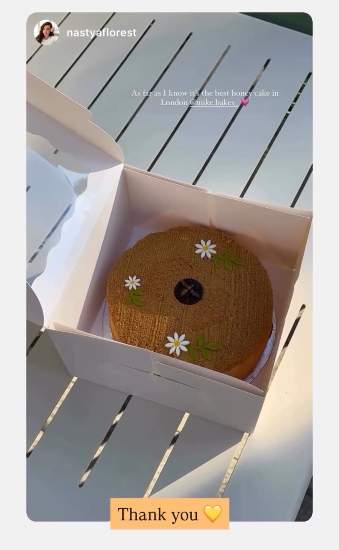 A customer message about Honey Cake